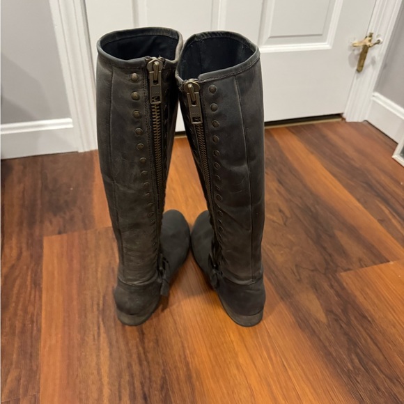 Woman boots - Picture 2 of 3
